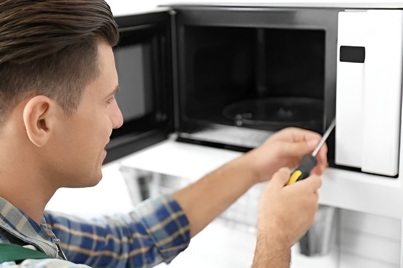 Buld-in Microwave Repair in Sacramento