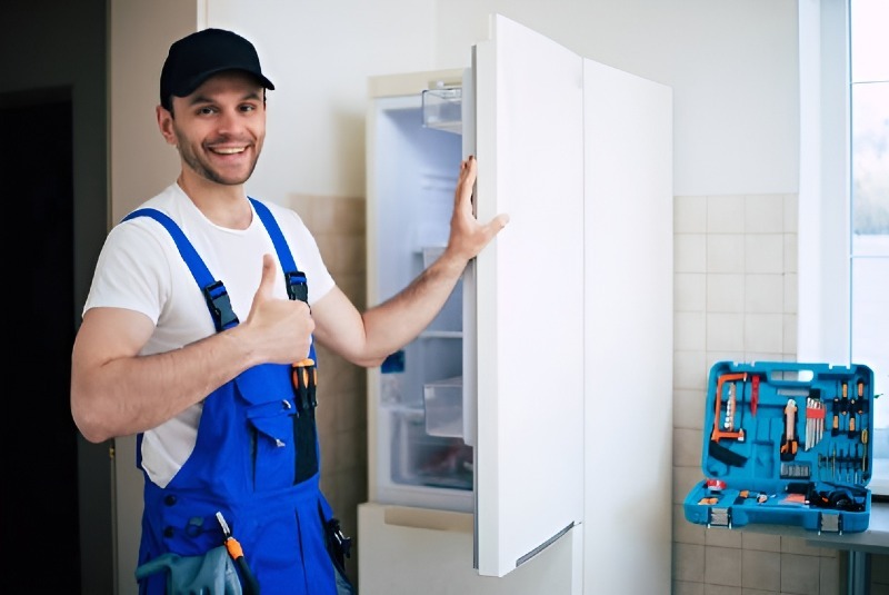 Refrigerator repair in Sacramento